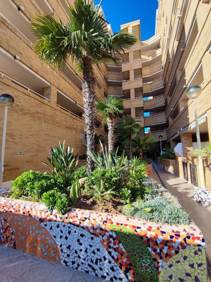 Vistas Al Mar En Magic World, Oropesa Del Mar Apartment Exterior photo